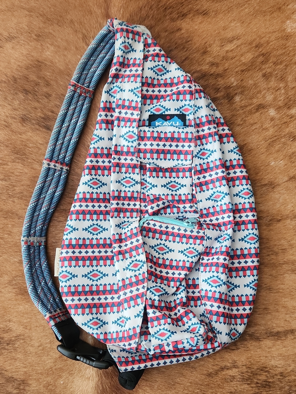Kavu *One Of A Kind* Rope Sling Bag Aztec Print Red Grey Blue